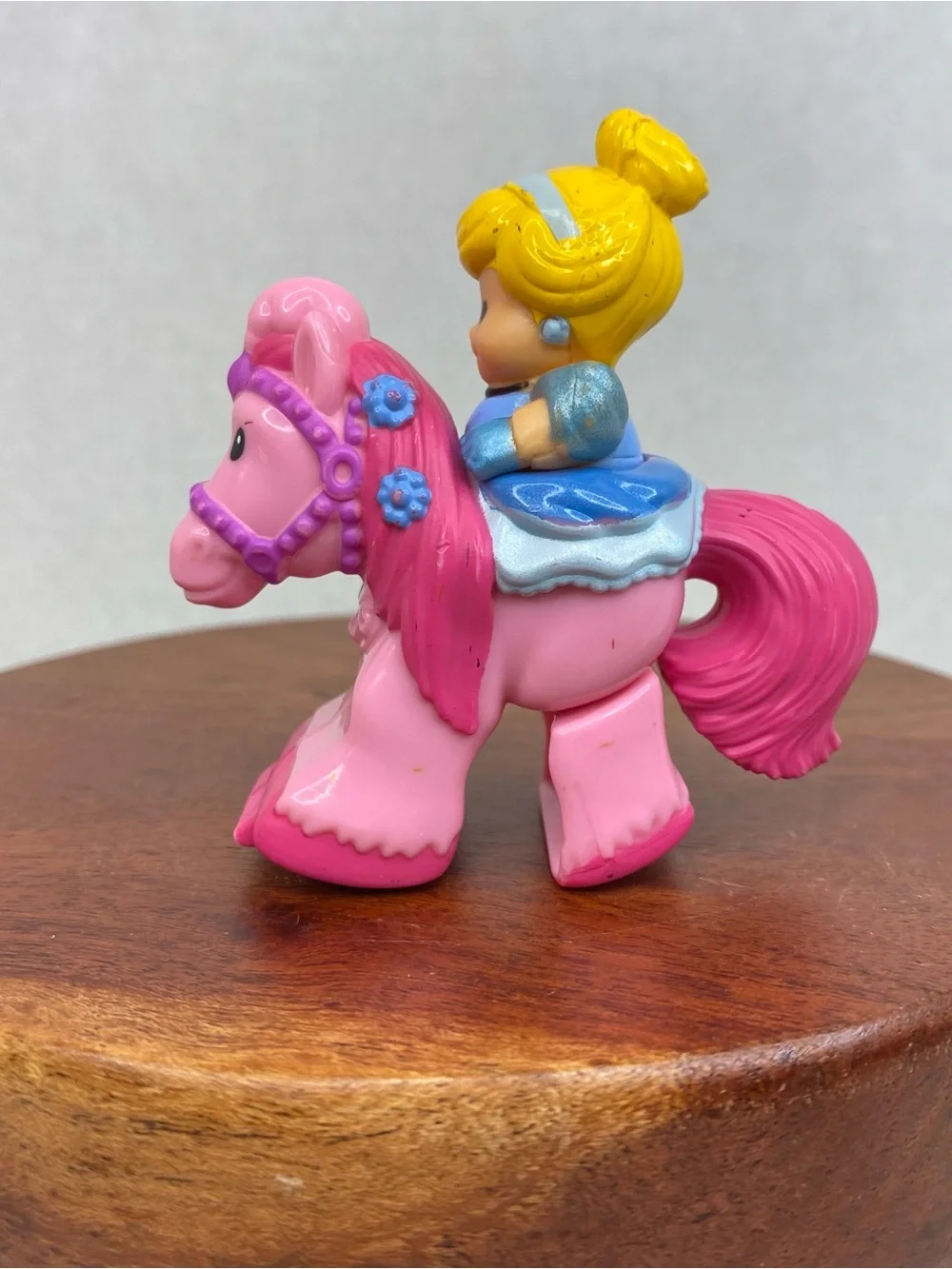 Fisher Price Little People Disney Cinderella Pink Klip Klop RARE